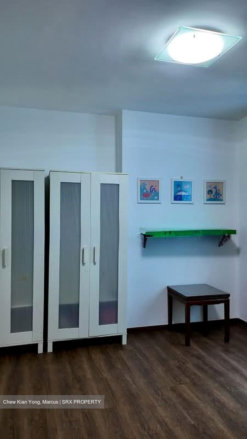 Blk 184 Edgefield Plains (Punggol), HDB Executive #554805281